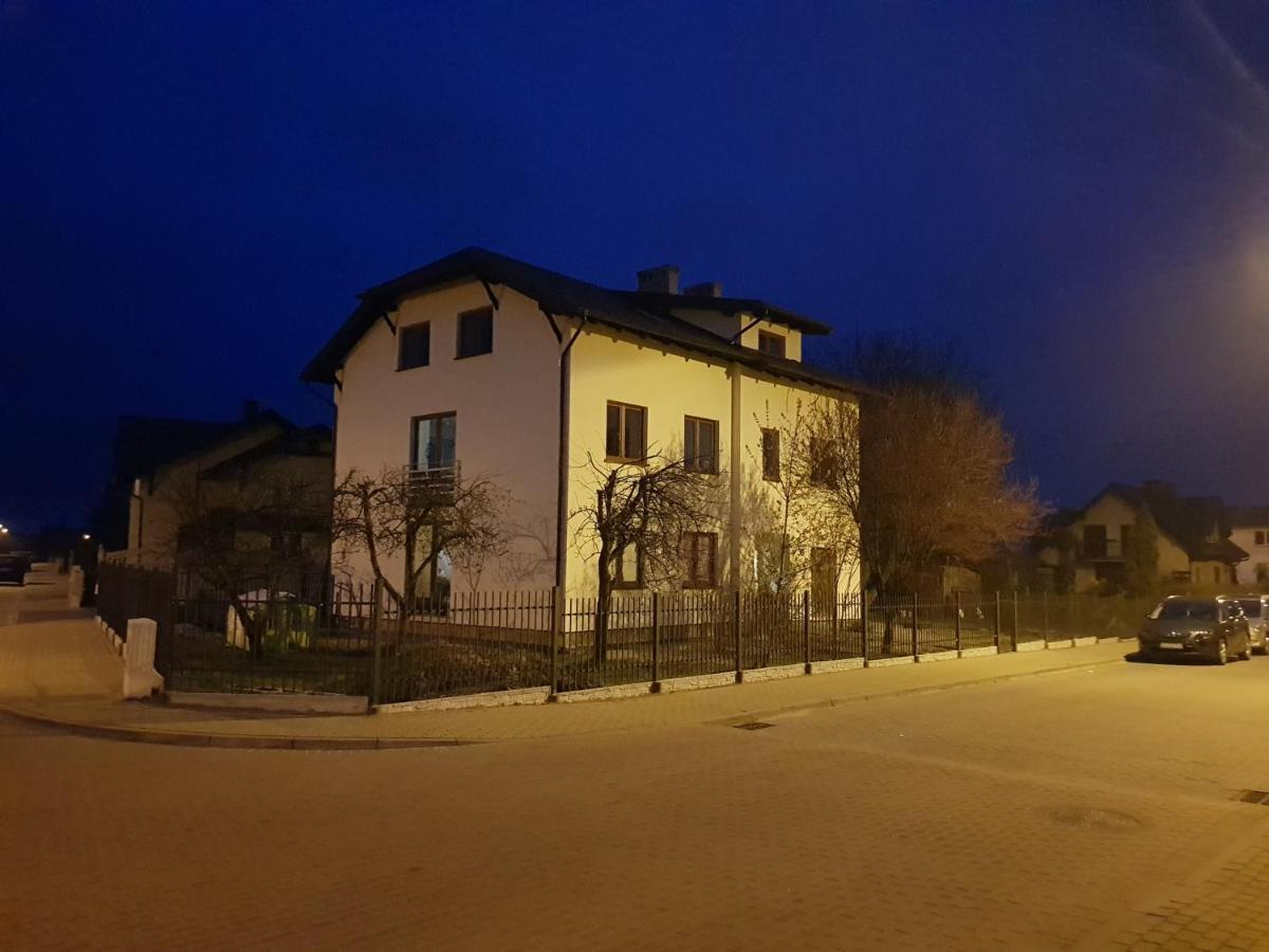 Malinowa 36 Apartamenty Chojnice Extérieur photo